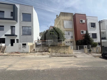 Terreno para Venda em Santa Iria de Azoia, São João da Talha e Bobadela