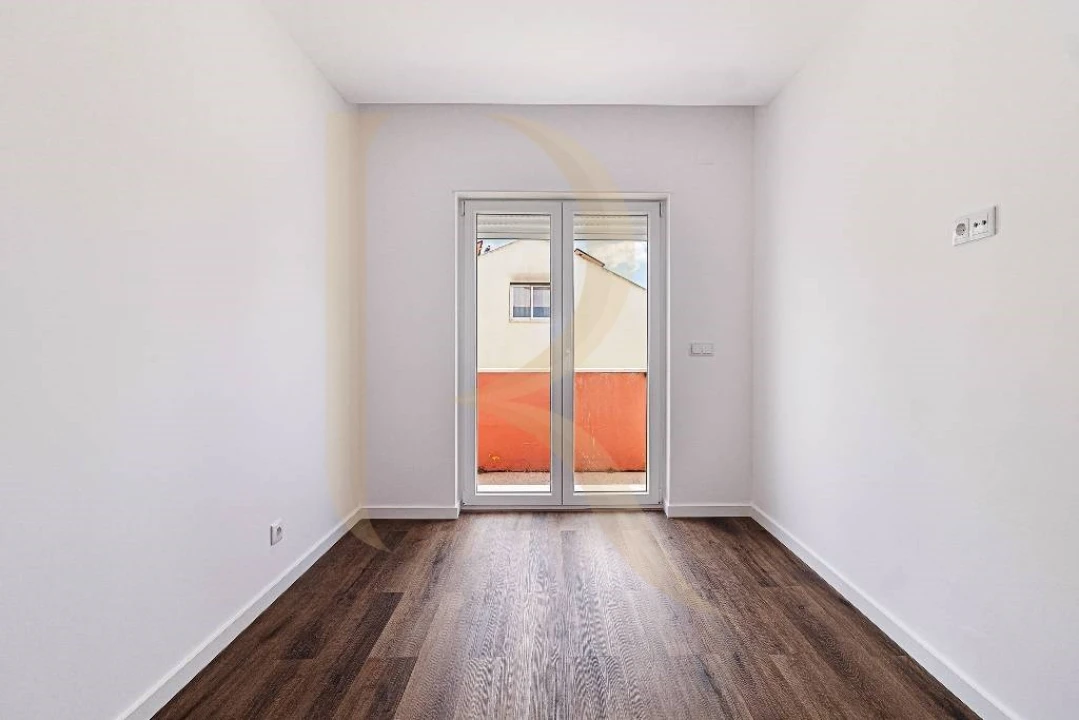 Apartamento T3 para Venda em Seixal, Arrentela e Aldeia de Paio Pires Foto 13