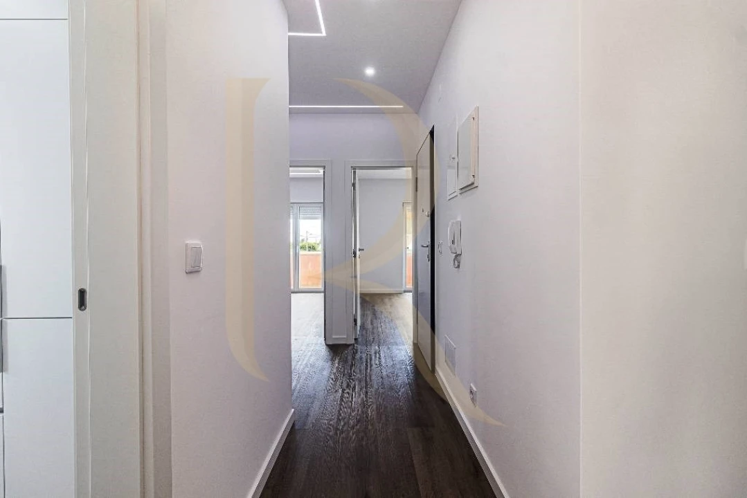 Apartamento T3 para Venda em Seixal, Arrentela e Aldeia de Paio Pires Foto 14