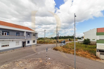 Apartamento T3 para Venda em Seixal, Arrentela e Aldeia de Paio Pires