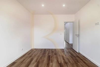 Apartamento T3 para Venda em Seixal, Arrentela e Aldeia de Paio Pires
