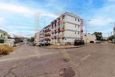 Apartamento T3 para Venda em Seixal, Arrentela e Aldeia de Paio Pires