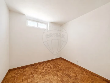 Apartamento T2 para Venda em Marvila, Ribeira Santarém, São Salvador, São Nicolau