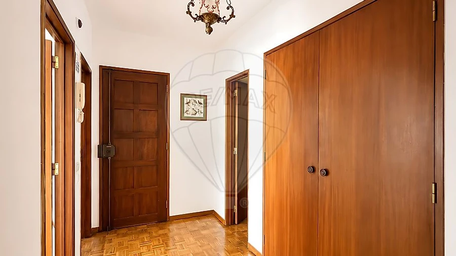 Apartamento T2 para Venda em Marvila, Ribeira Santarém, São Salvador, São Nicolau
