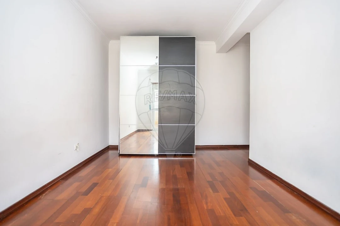 Apartamento T3 para Venda em Quinta do Conde Foto 25