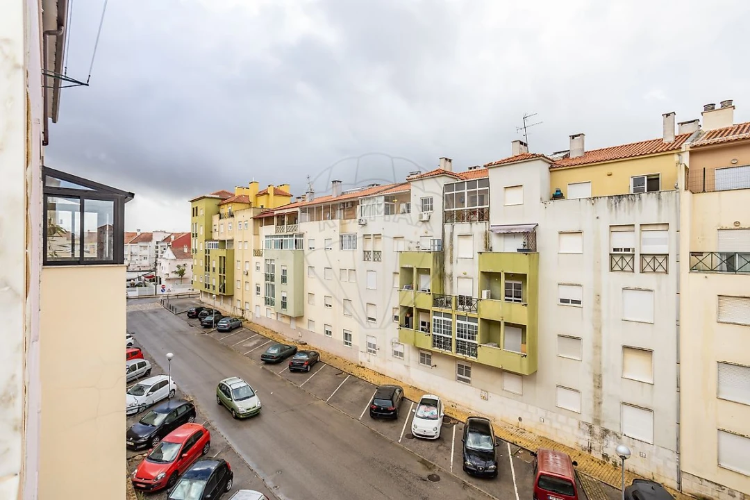 Apartamento T3 para Venda em Quinta do Conde Foto 20