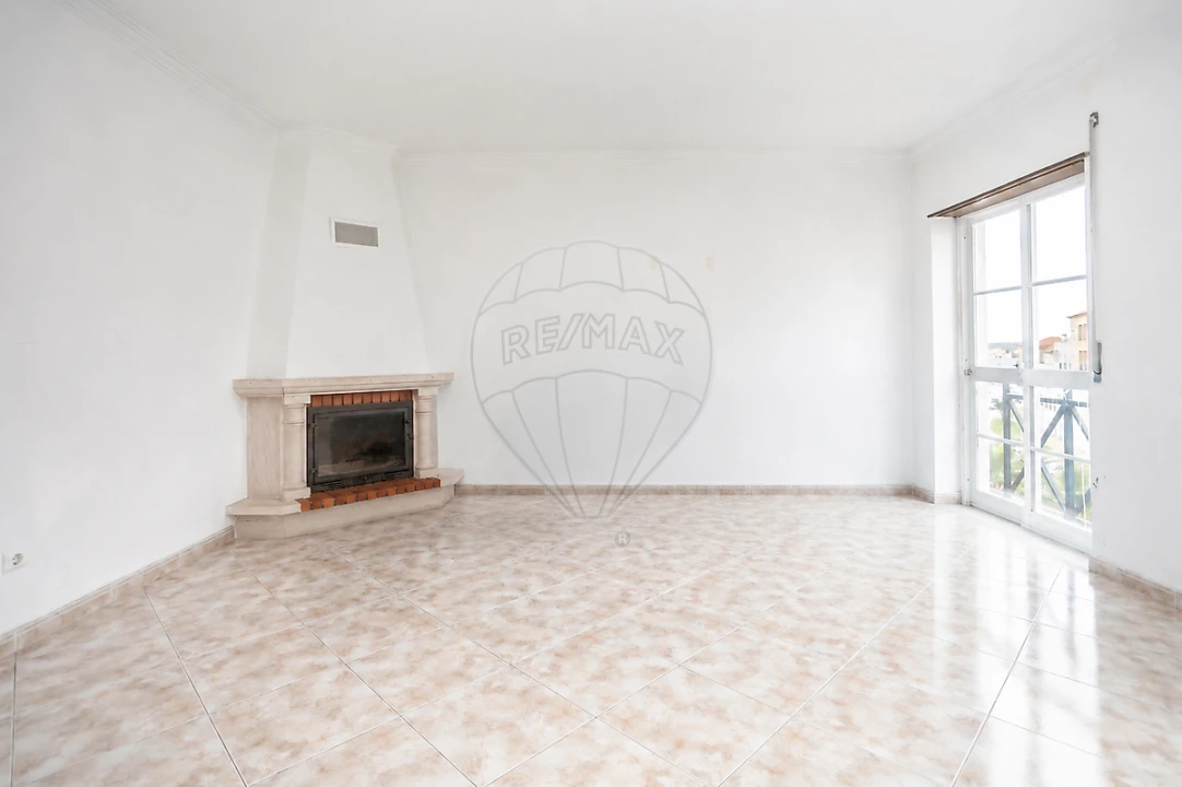 Apartamento T3 para Venda em Quinta do Conde Foto 31