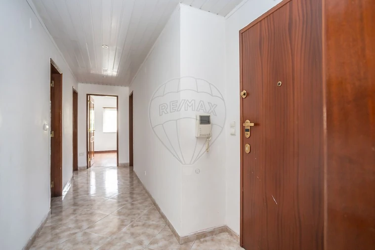 Apartamento T3 para Venda em Quinta do Conde Foto 6