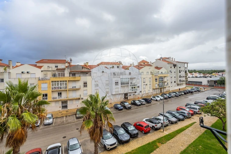Apartamento T3 para Venda em Quinta do Conde Foto 7