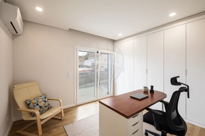 Moradia T4 para Venda em Vialonga