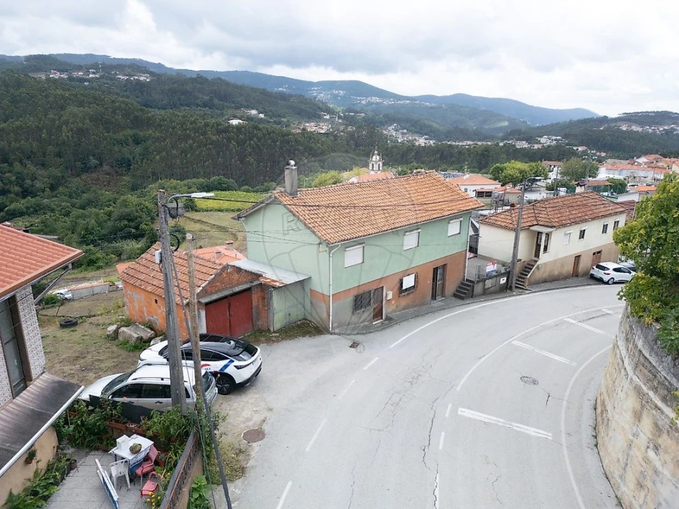 Moradia T3 para Venda em Roge Foto 6