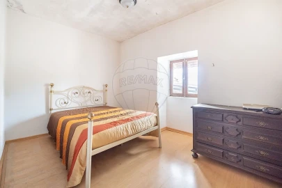 Moradia T3 para Venda em Roge