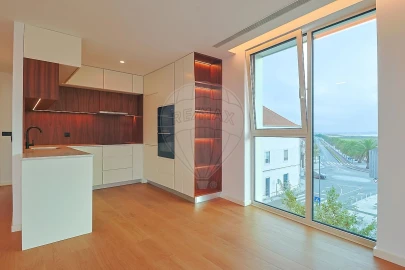 Apartamento T3 para Venda em Glória e Vera Cruz