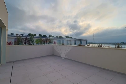 Apartamento T3 para Venda em Glória e Vera Cruz
