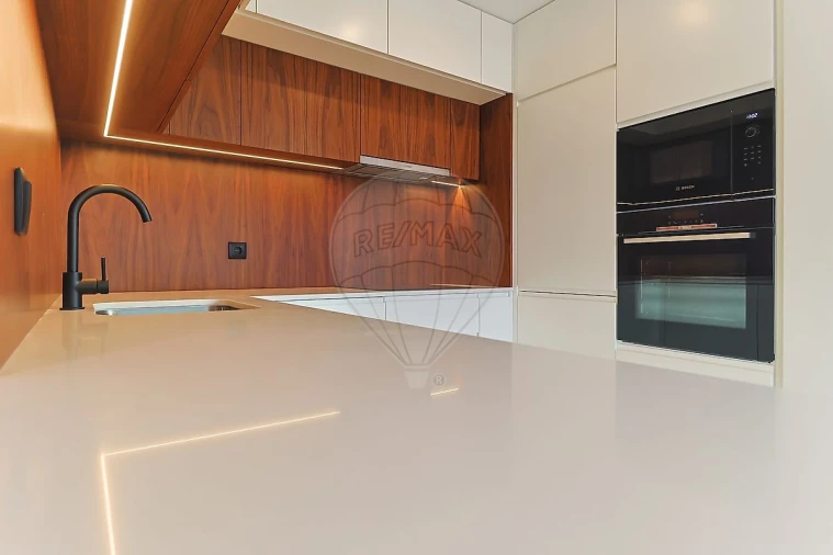 Apartamento T3 para Venda em Glória e Vera Cruz Foto 11