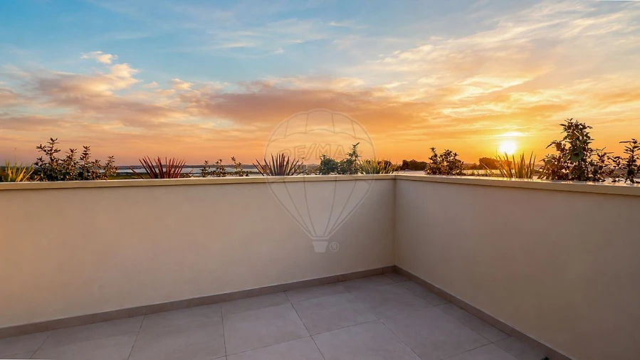 Apartamento T3 para Venda em Glória e Vera Cruz Foto 2