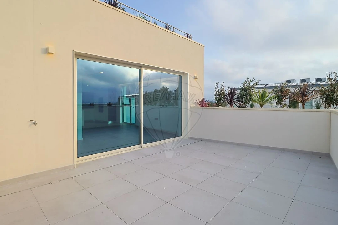 Apartamento T3 para Venda em Glória e Vera Cruz Foto 3