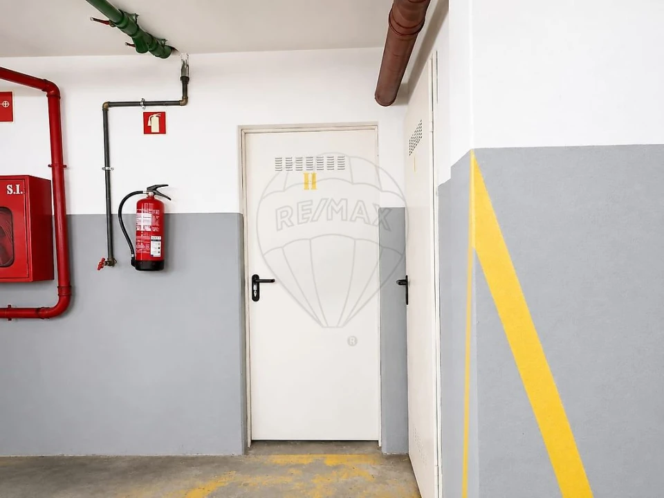 Apartamento T2 para Venda em Madalena Foto 20