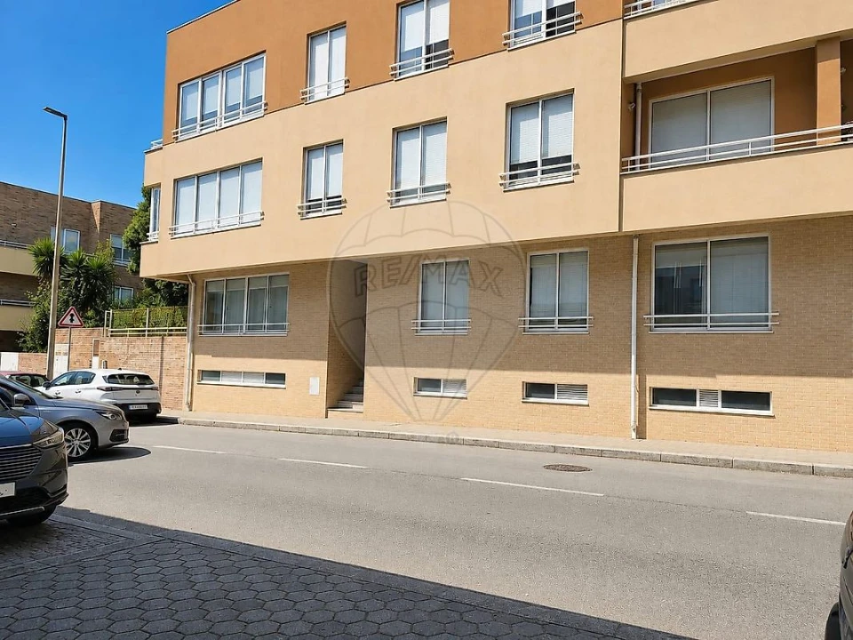 Apartamento T2 para Venda em Madalena Foto 23
