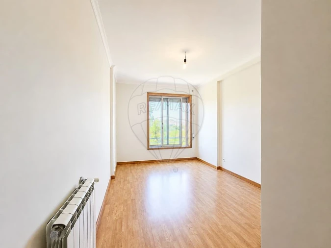 Apartamento T2 para Venda em Madalena Foto 18
