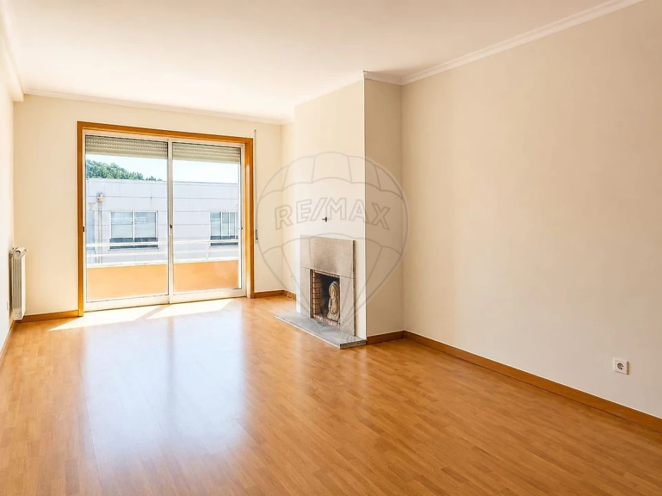 Apartamento T2 para Venda em Madalena Foto 4