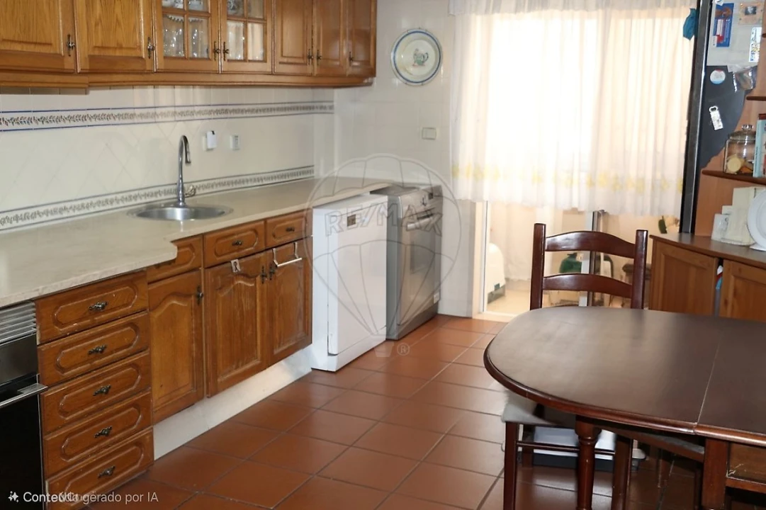 Apartamento T3 para Venda em Seixal, Arrentela e Aldeia de Paio Pires Foto 3