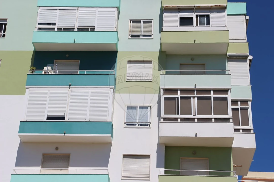 Apartamento T3 para Venda em Seixal, Arrentela e Aldeia de Paio Pires Foto 9