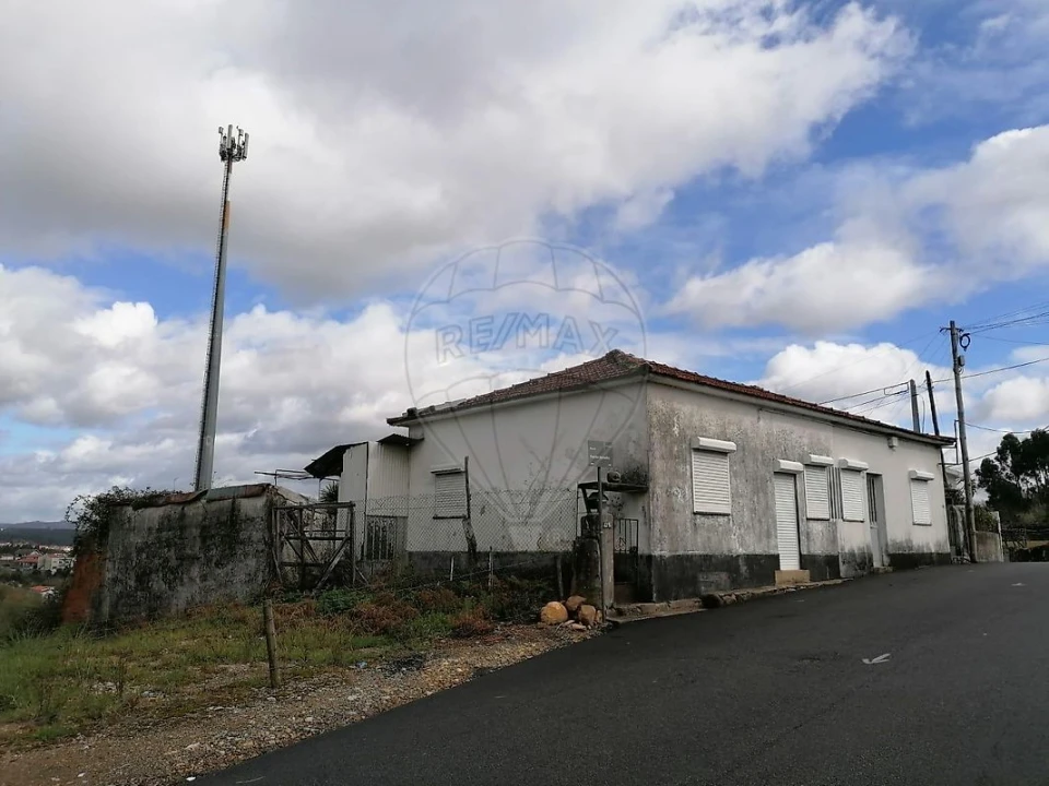 Moradia T1 para Venda em Avintes Foto 1
