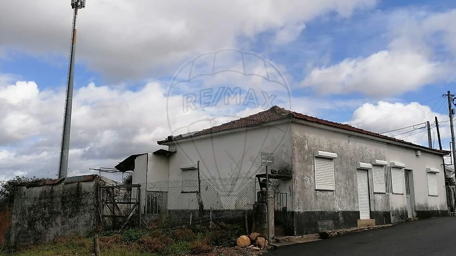 Moradia T1 para Venda em Avintes