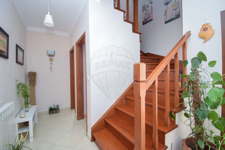 Moradia T3 para Venda em São Domingos de Rana Foto 20