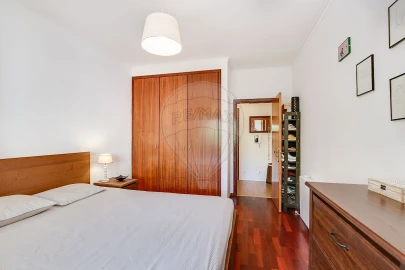 Apartamento T1 para Arrendamento em Algés, Linda-A-Velha e Cruz Quebrada-Dafundo