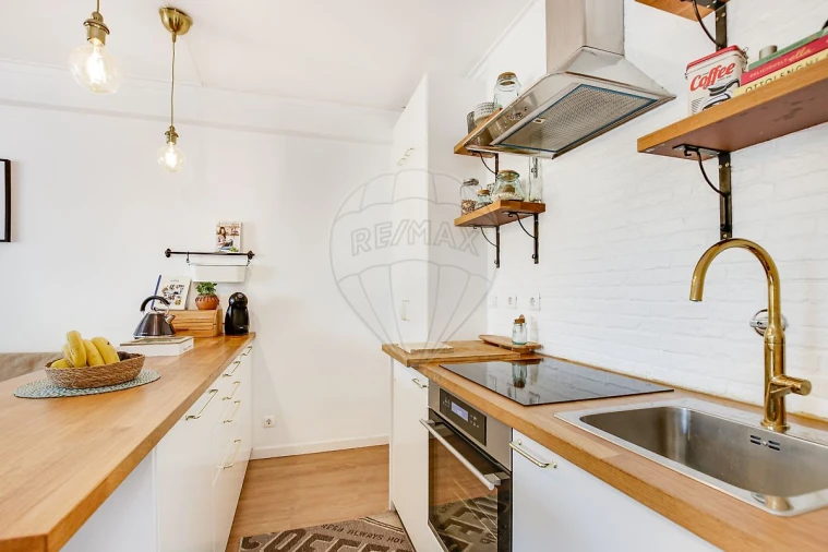 Apartamento T1 para Arrendamento em Algés, Linda-A-Velha e Cruz Quebrada-Dafundo Foto 11
