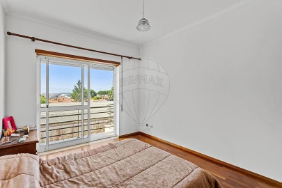 Apartamento T3 para Venda em Benedita