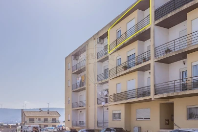 Apartamento T3 para Venda em Benedita