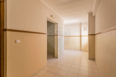 Apartamento T3 para Venda em Benedita
