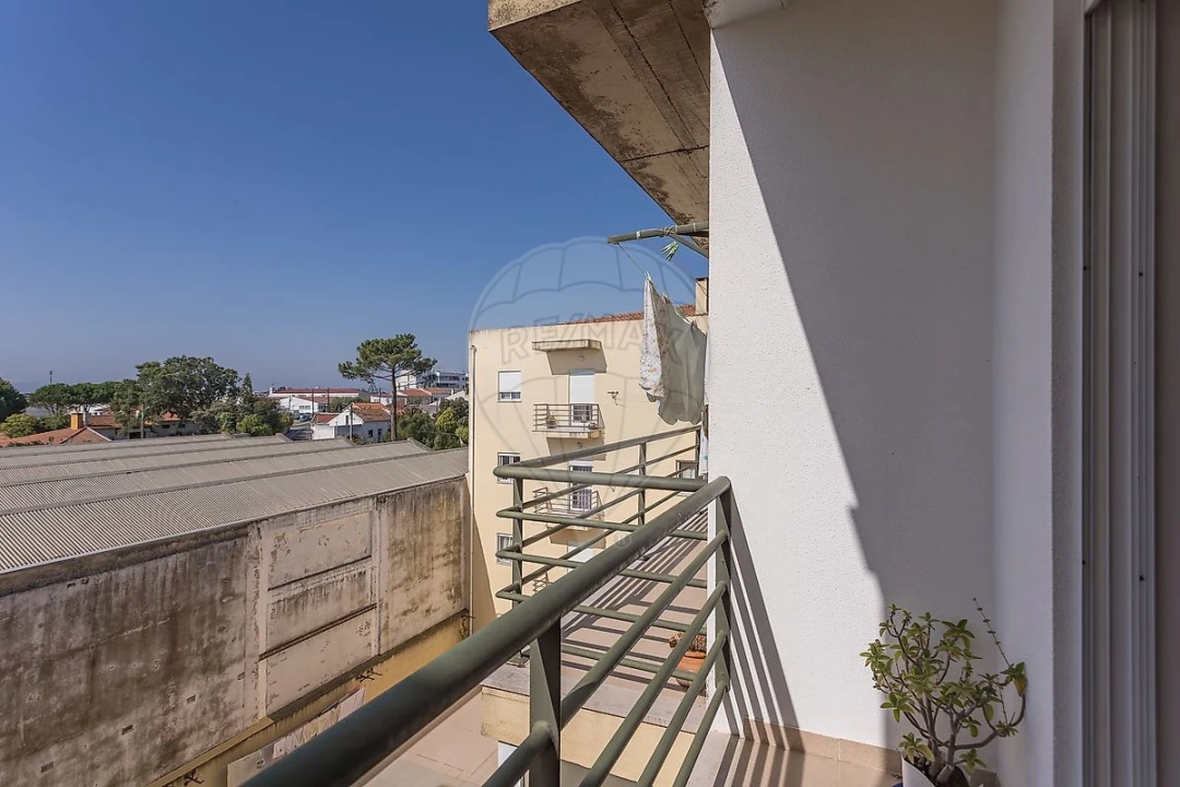 Apartamento T3 para Venda em Benedita Foto 4