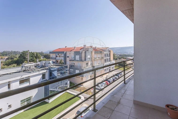 Apartamento T3 para Venda em Benedita Foto 23