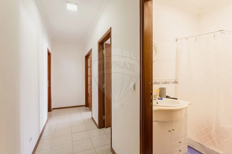 Apartamento T3 para Venda em Benedita Foto 17
