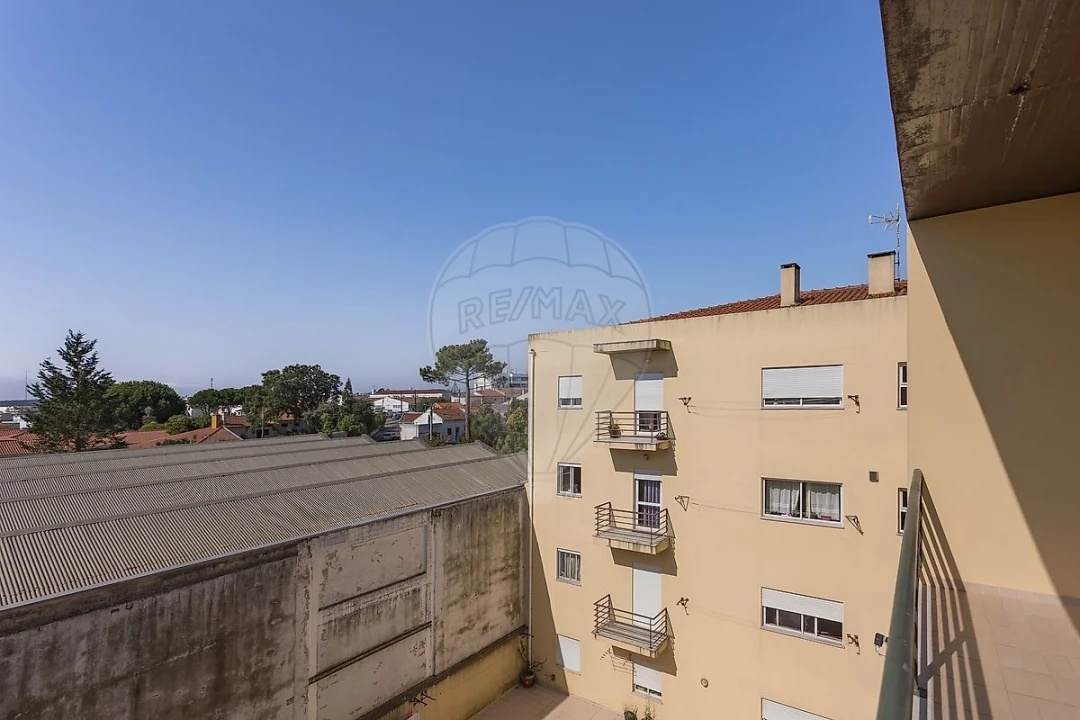 Apartamento T3 para Venda em Benedita Foto 5