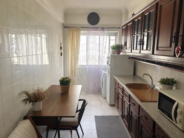 Apartamento T3 para Venda em Agualva e Mira-Sintra