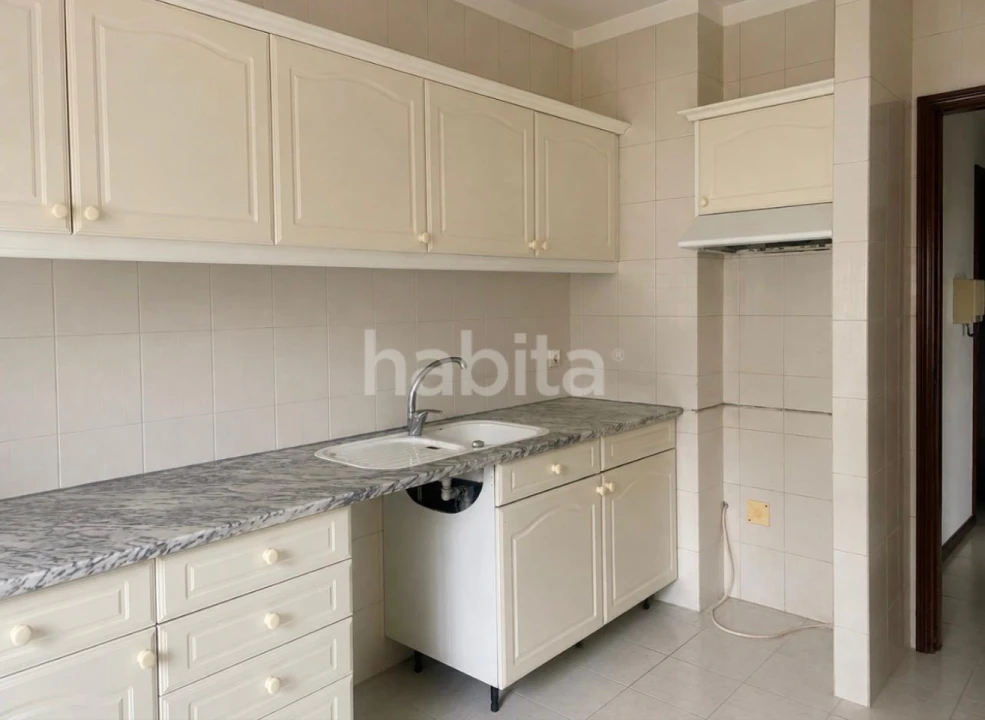 Apartamento T2 para Venda em Gulpilhares e Valadares Foto 5