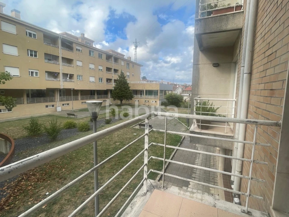 Apartamento T2 para Venda em Alfena Foto 1