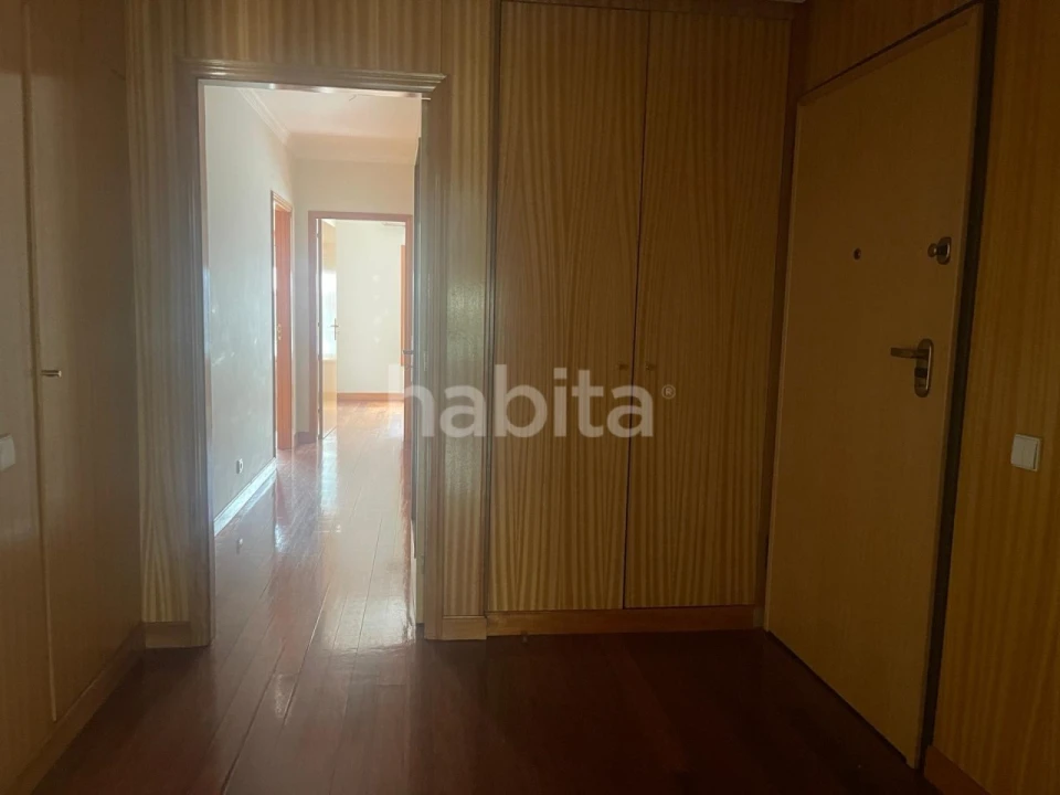 Apartamento T2 para Venda em Alfena Foto 12