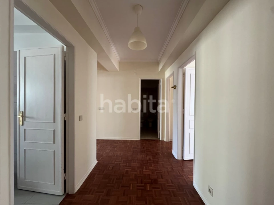 Apartamento T2 para Arrendamento em Arroios Foto 7