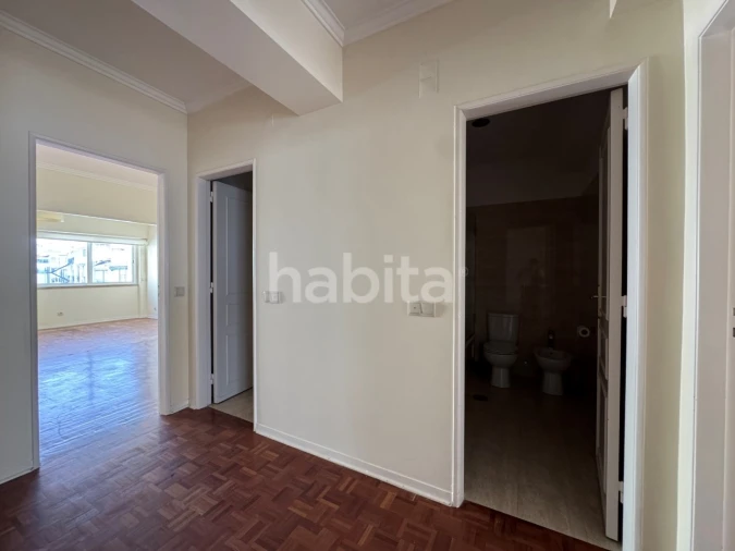 Apartamento T2 para Arrendamento em Arroios Foto 12