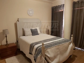 Apartamento T2 para Arrendamento em Sines