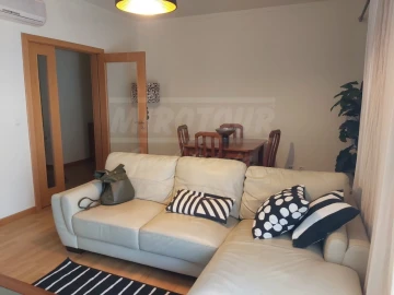 Apartamento T2 para Arrendamento em Sines