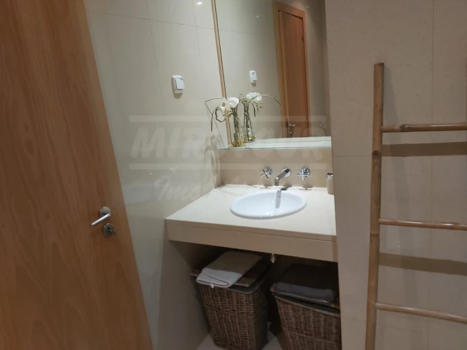 Apartamento T2 para Arrendamento em Sines Foto 8