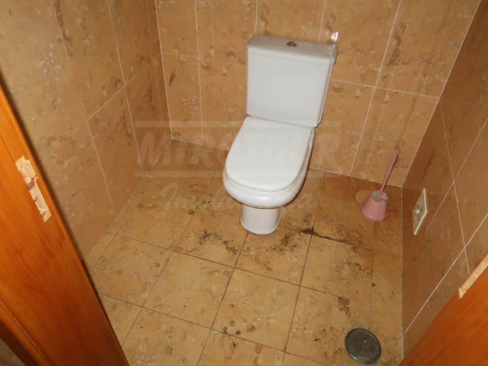 Armazém para Venda em Quinta do Anjo Foto 35