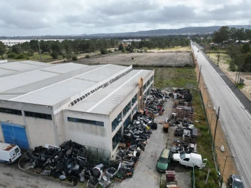 Armazém para Venda em Quinta do Anjo